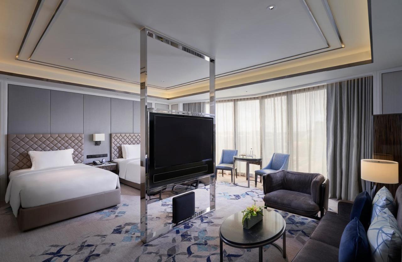 Hotel Okura Manila - Staycation Approved Pasay Esterno foto